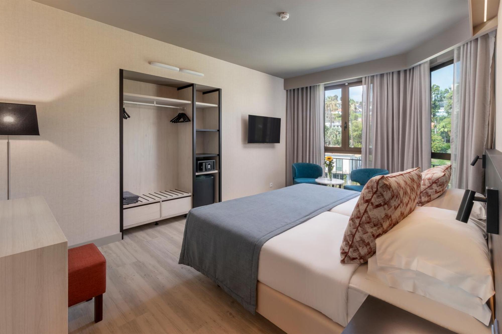 Quarto Duplo ou Twin com Vista Jardim