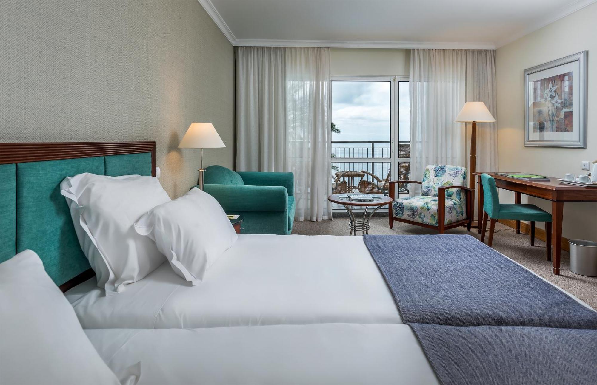 Suite com Vista Mar e Cama Extra