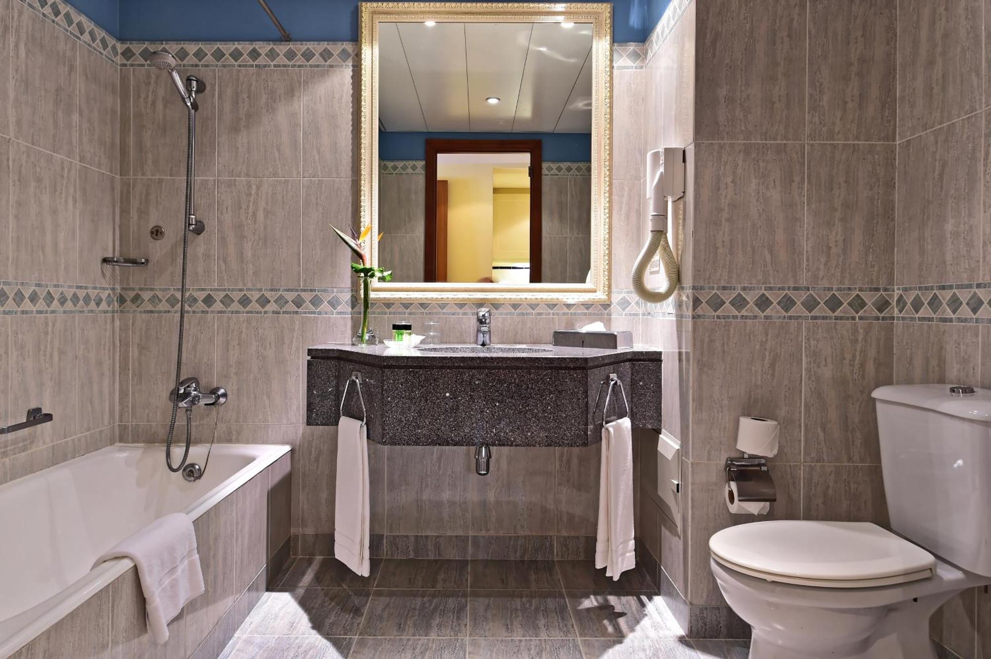 Quarto Familiar Triplo Superior