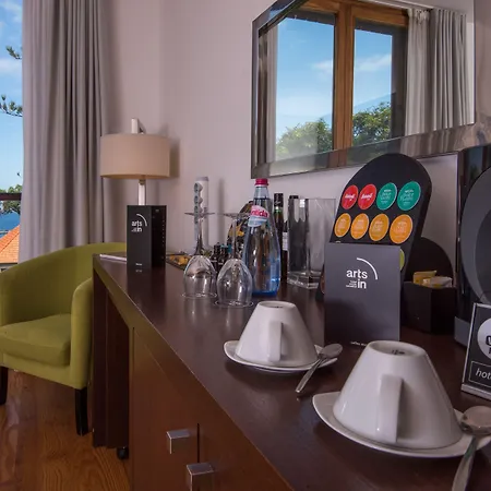 Arts In Hotel Conde Carvalhal-3